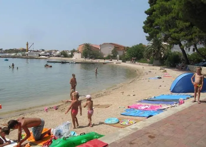 Apartman By The Sea Banjol, Rab - 23095 *