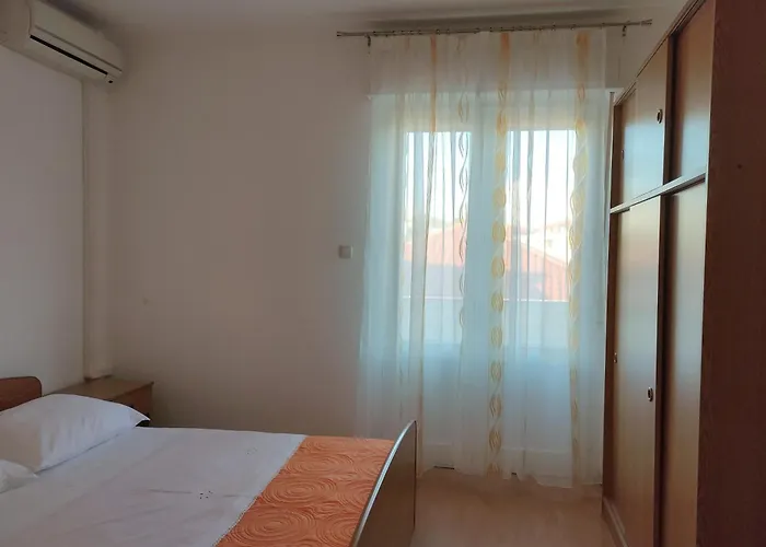 Apartman By The Sea Banjol, Rab - 23095 *