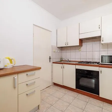 By The Sea Banjol, Rab - 23095 Apartment