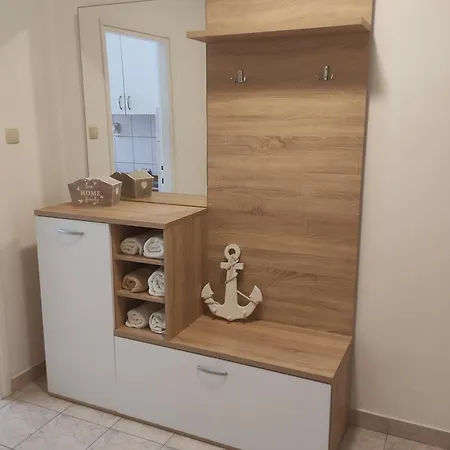 By The Sea Banjol, Rab - 23095 Apartment